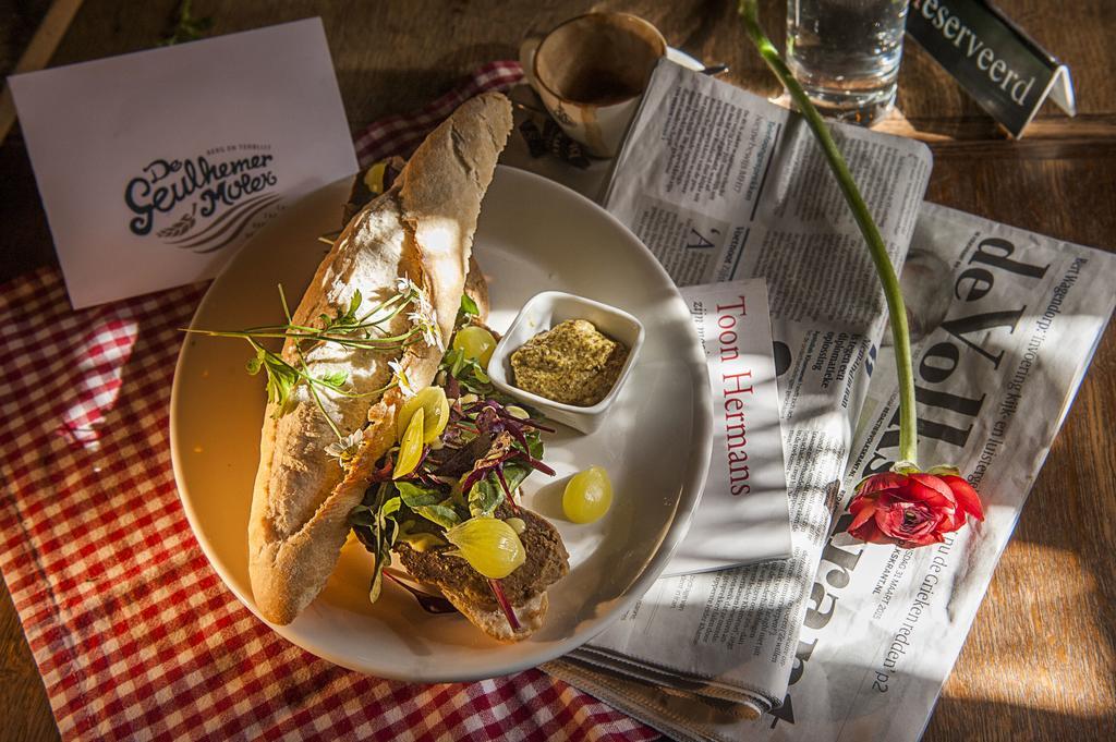 伯格恩特尔布里特 Tavern De Geulhemermolen酒店 外观 照片